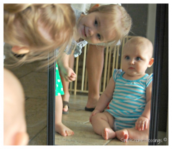mirror time matters - simple ideas for baby play in the mirror