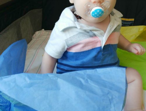 sensory play for baby with tissue paper - discovering the world through simple sensory play. Lots of simple ideas for making it fun for baby!